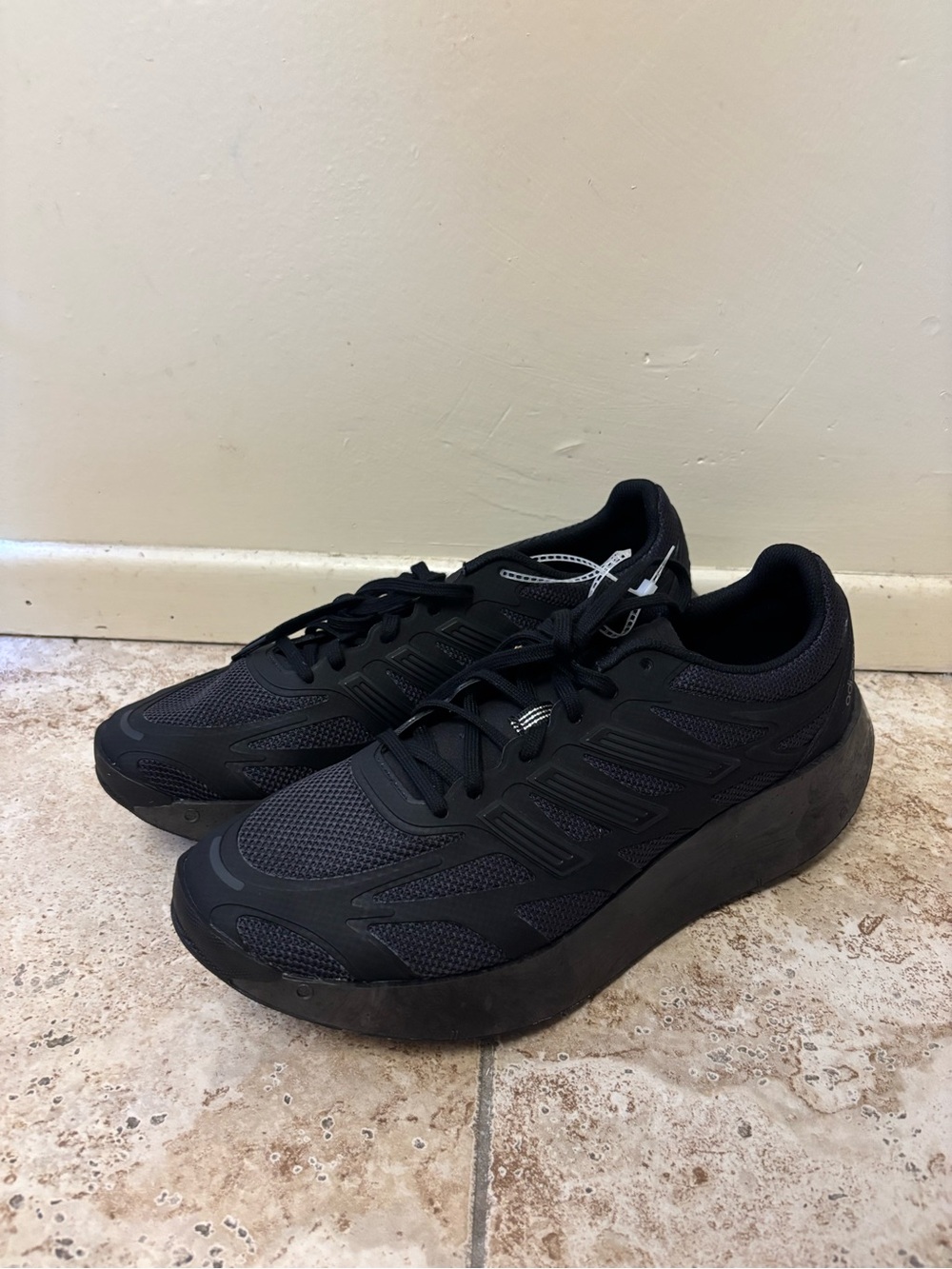 Adidas Adizero Aruku Running Shoes Black  Mens Size 13 New (JH7772)